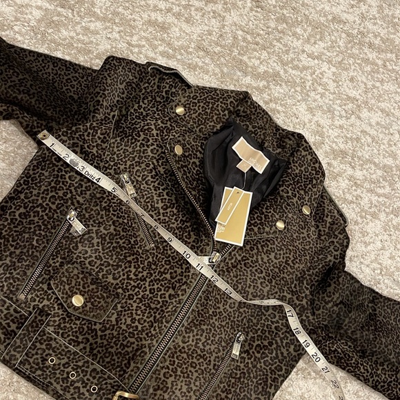 New MICHAEL MICHAEL KORS
Leopard Print Calf Hair Moto Jacket Size M - Picture 16 of 17